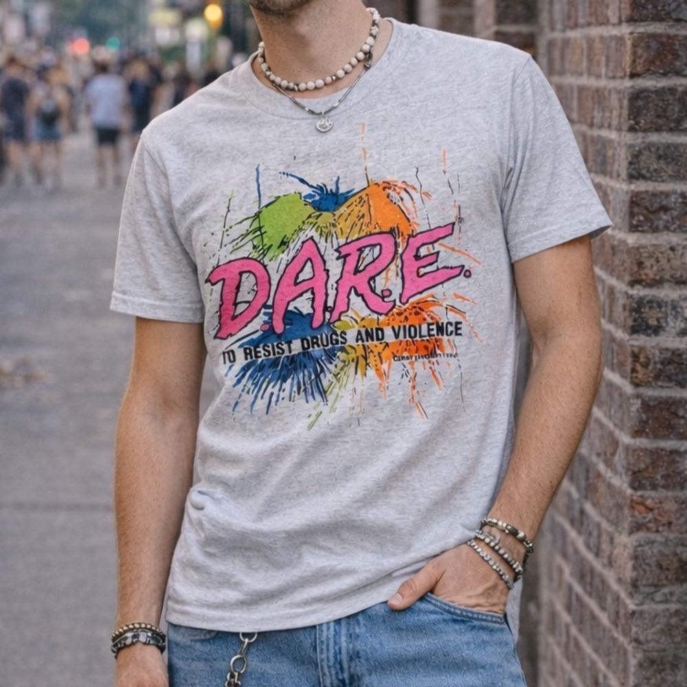 Vtg 1994 DARE‎ T Shirt Mens Medium Gray Neon Splatter Hanes 90s Single Stitch M2